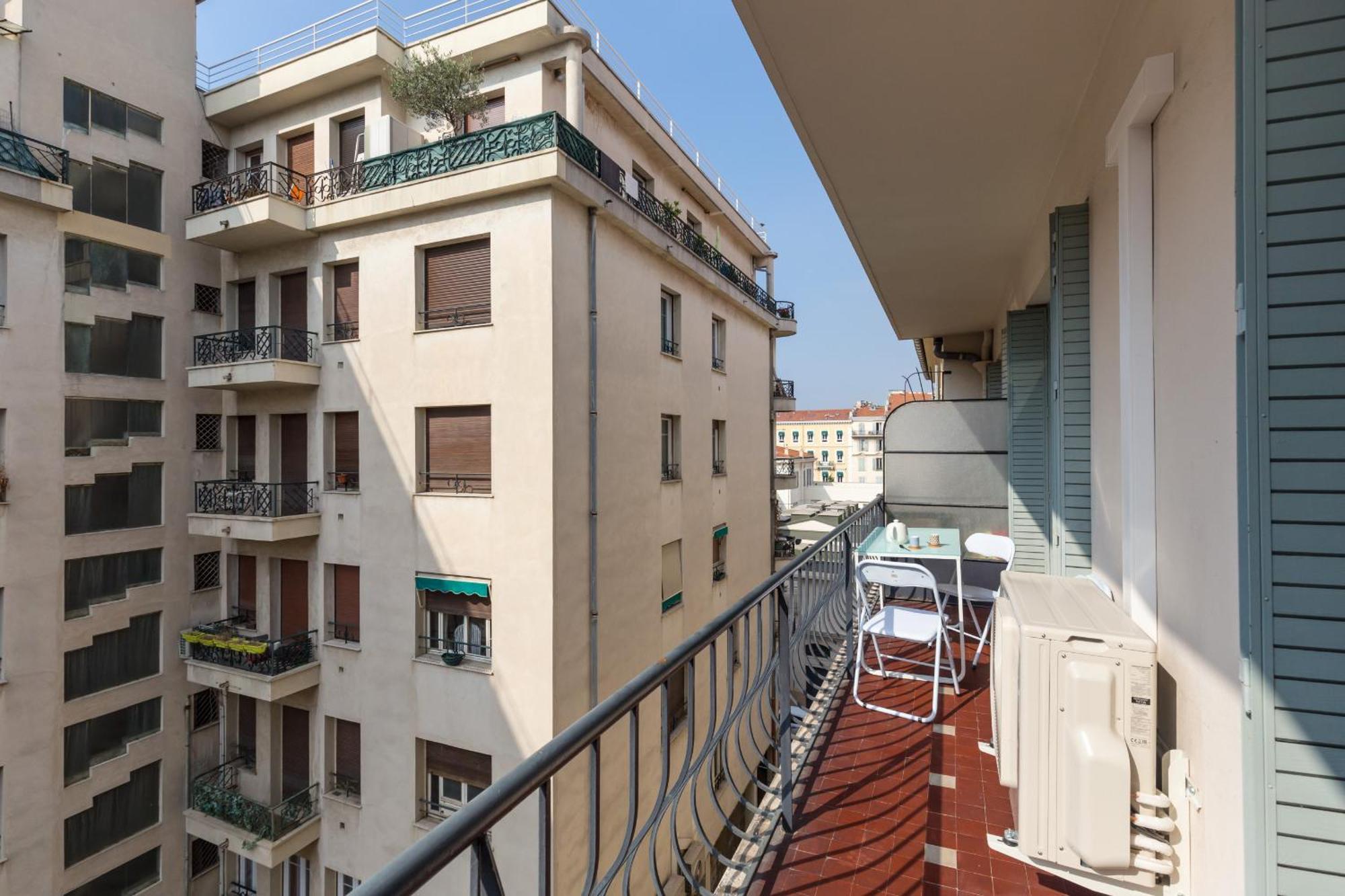 Apartment Au 32 Hdp Nizza